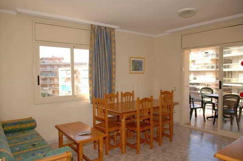 Apartamentos Palas Σαλού Εξωτερικό φωτογραφία